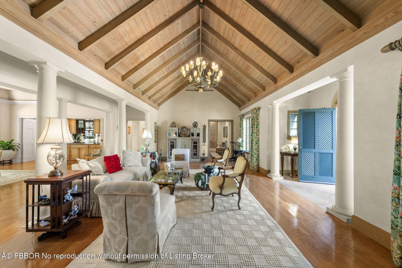 240 Tangier Avenue, Palm Beach, FL 33480 Photo