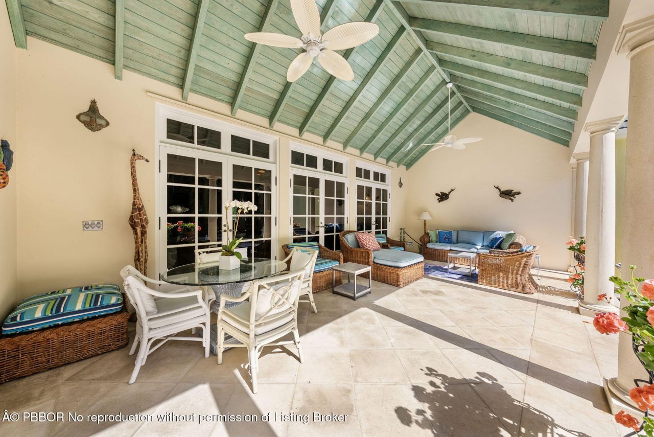 240 Tangier Avenue, Palm Beach, FL 33480 Photo