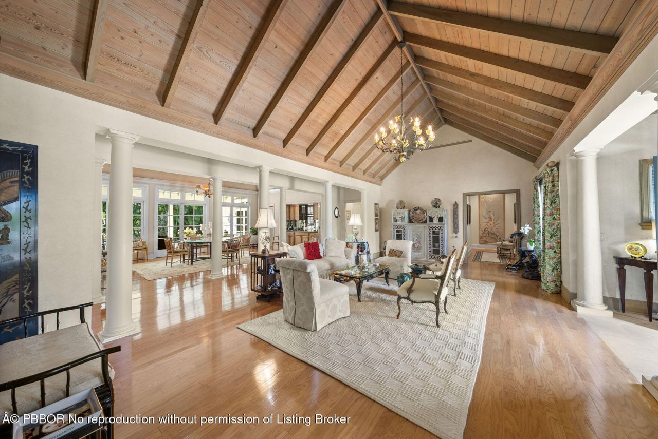 240 Tangier Avenue, Palm Beach, FL 33480 Photo