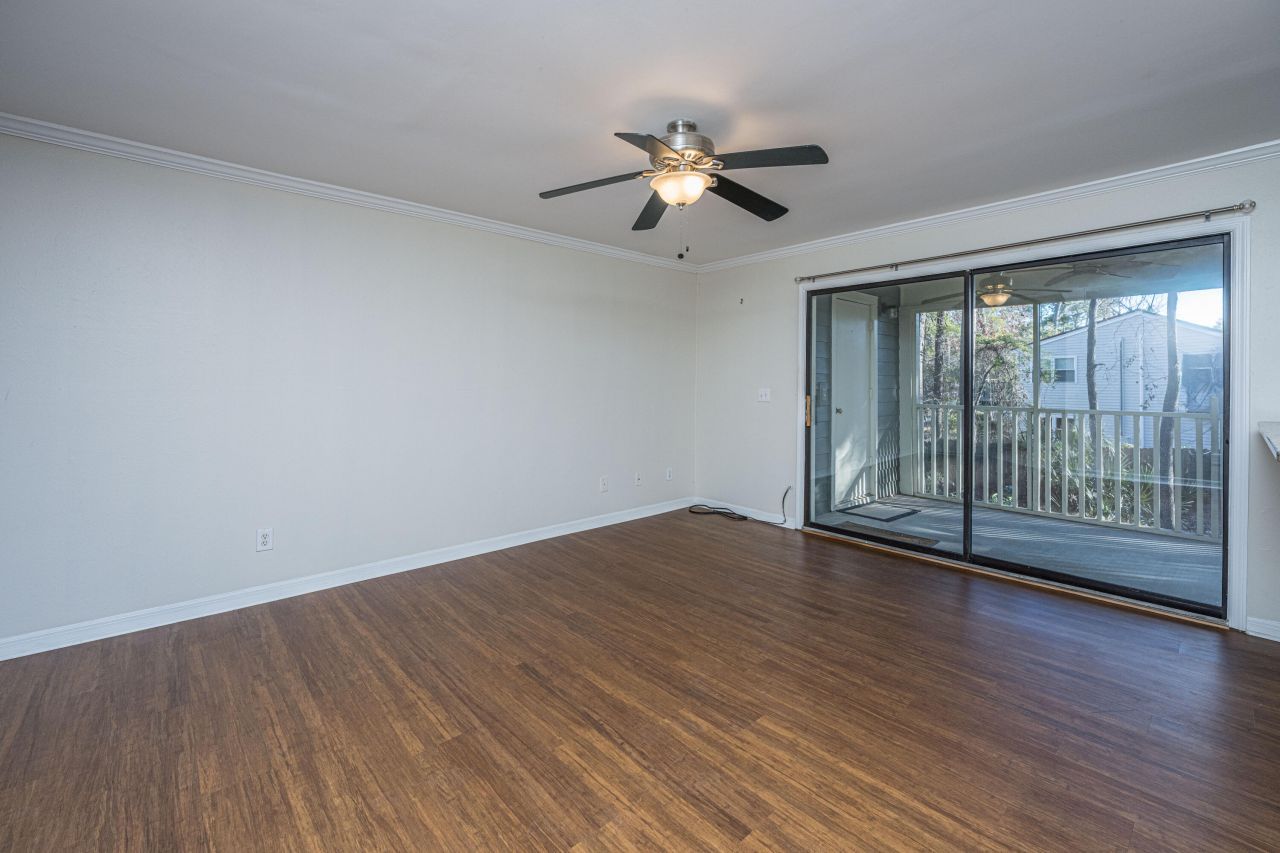 1872 Montclair Drive Photo 13