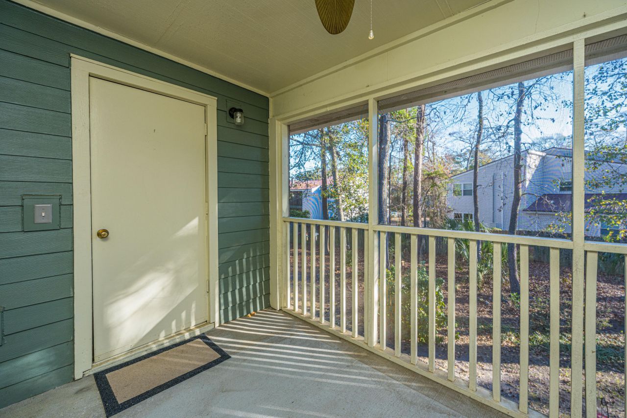 1872 Montclair Drive Photo 34