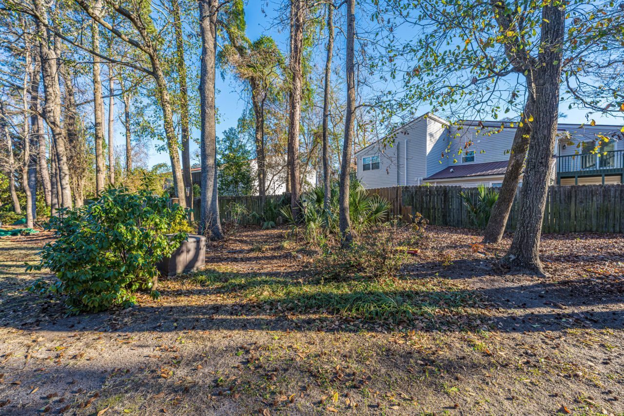 1872 Montclair Drive Photo 37