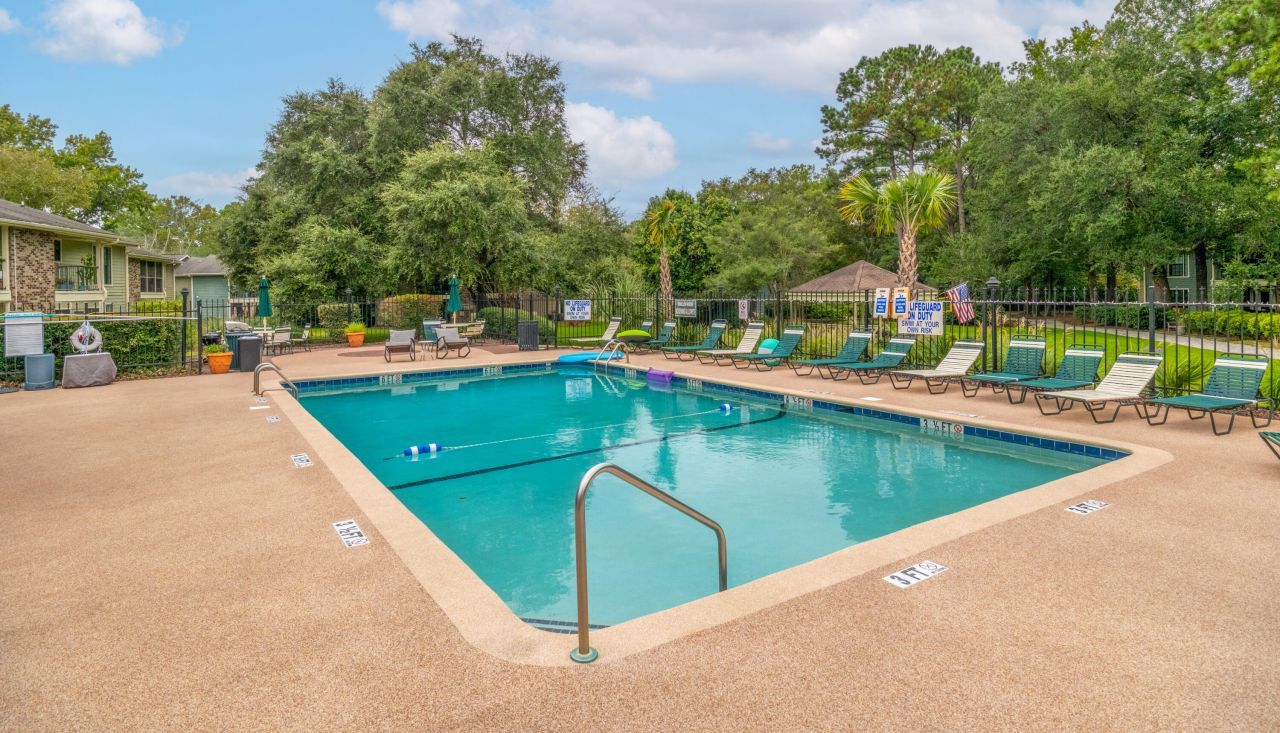 1872 Montclair Drive Photo 42