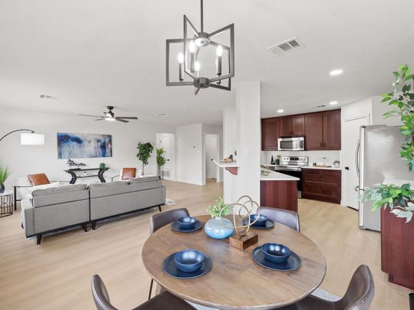 212 Meadow Park DR, Georgetown, TX 78626