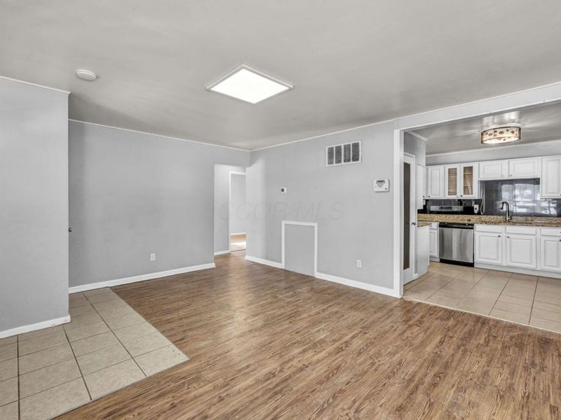 845 Exeter Road, Columbus, OH 43213 Photo 10