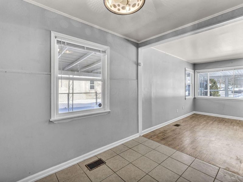 845 Exeter Road, Columbus, OH 43213 Photo 12