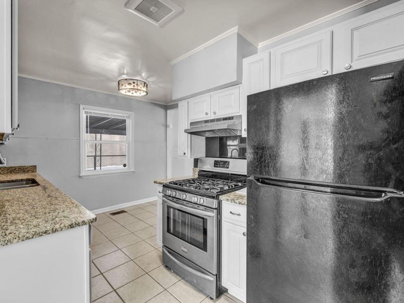 845 Exeter Road, Columbus, OH 43213 Photo 19