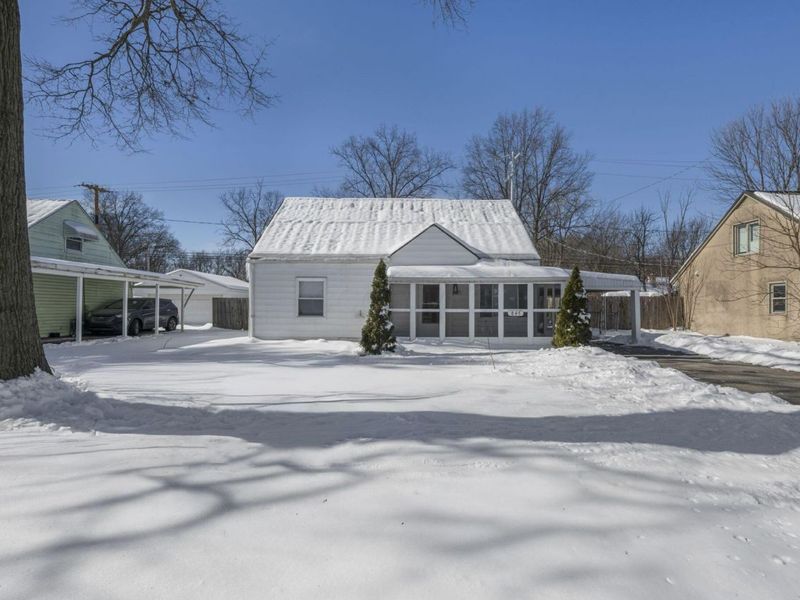 845 Exeter Road, Columbus, OH 43213 Photo 2