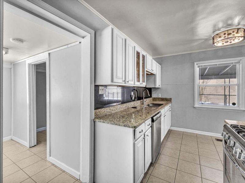 845 Exeter Road, Columbus, OH 43213 Photo 20