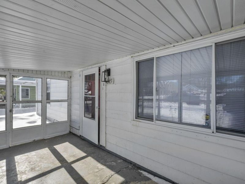 845 Exeter Road, Columbus, OH 43213 Photo 7