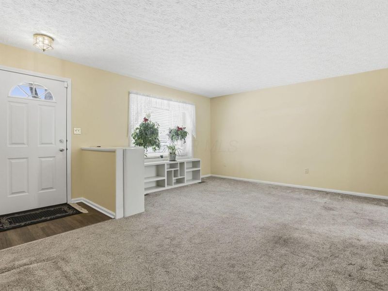 602 Deanna Stroll Road, Heath, OH 43056 Photo 5