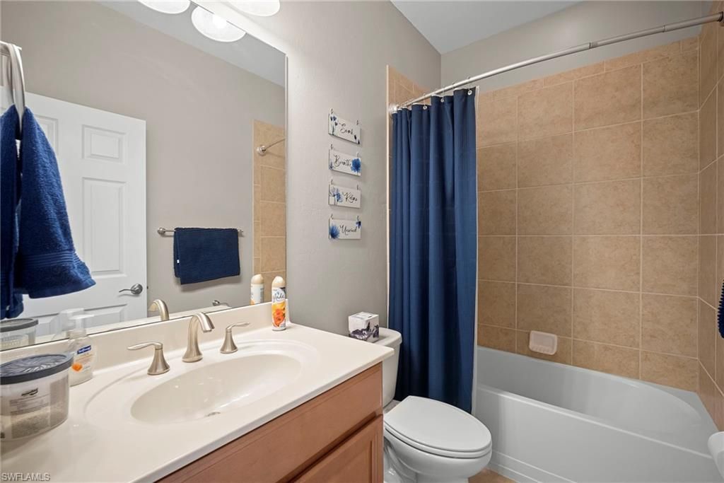 23520 Alamanda Dr, Unit 202, Estero, FL 34135 Photo