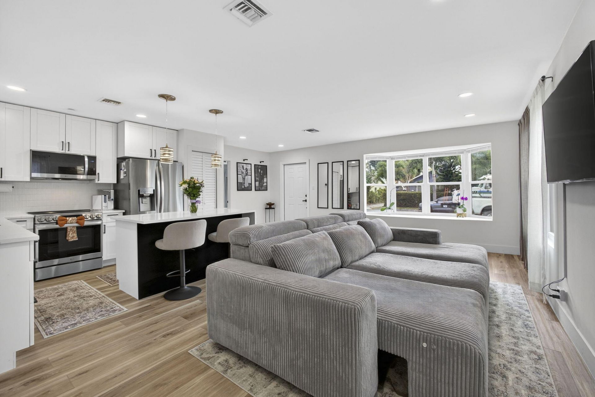 701 37th Street, West Palm Beach, FL 33407 Photo