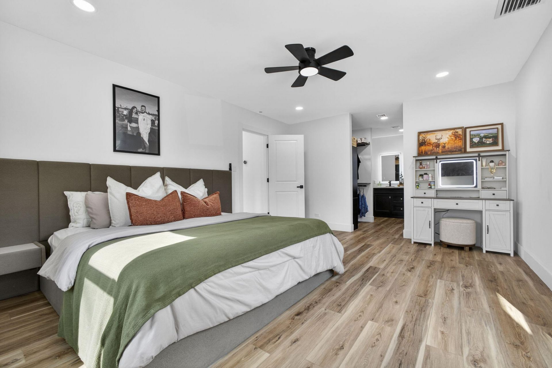 701 37th Street, West Palm Beach, FL 33407 Photo