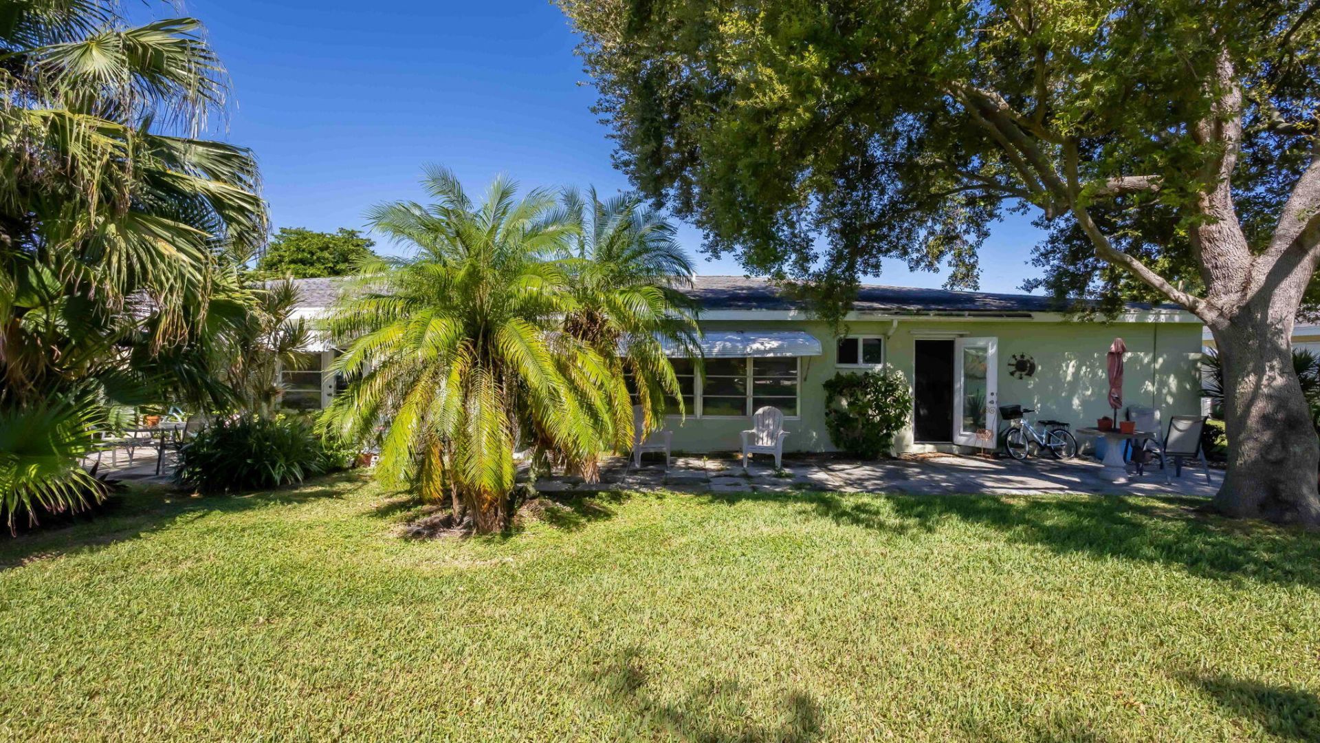 250 High Point Court, Unit B, Boynton Beach, FL 33435 Photo