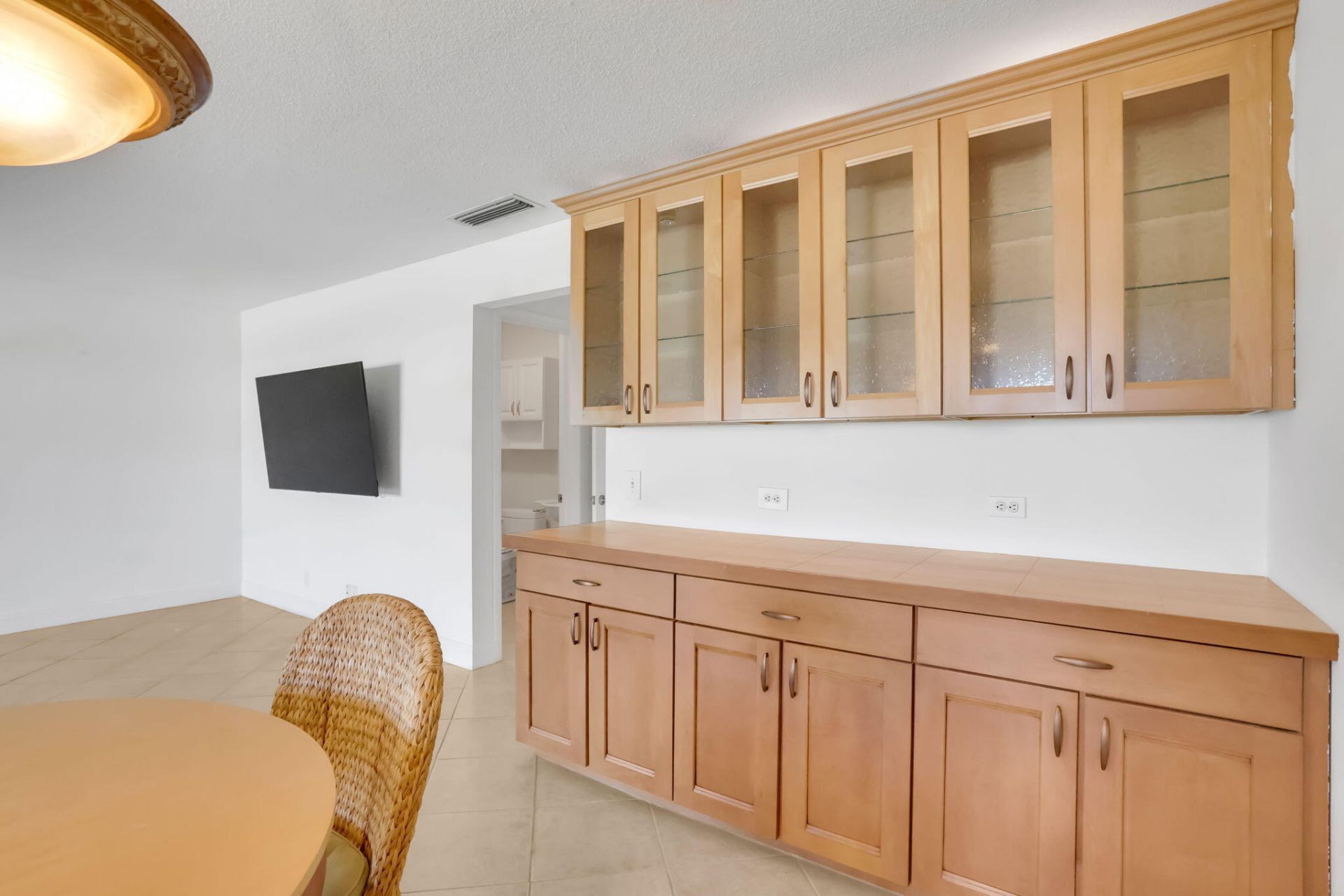 250 High Point Court, Unit B, Boynton Beach, FL 33435 Photo