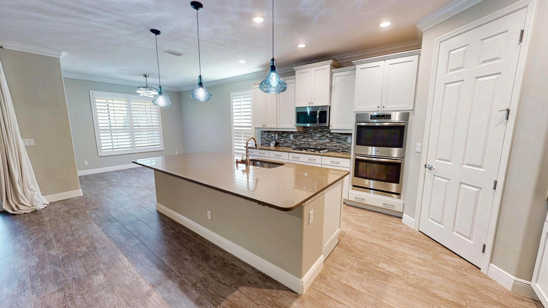 10127 SW Cypress Wood Court, Port Saint Lucie, FL 34987 Photo