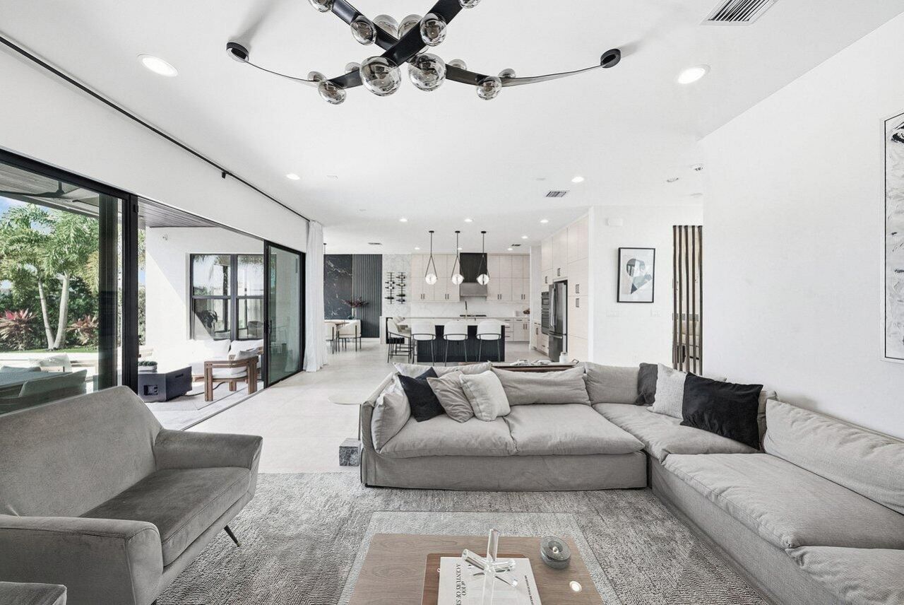 8092 Laurel Falls Drive, Boca Raton, FL 33496 Photo