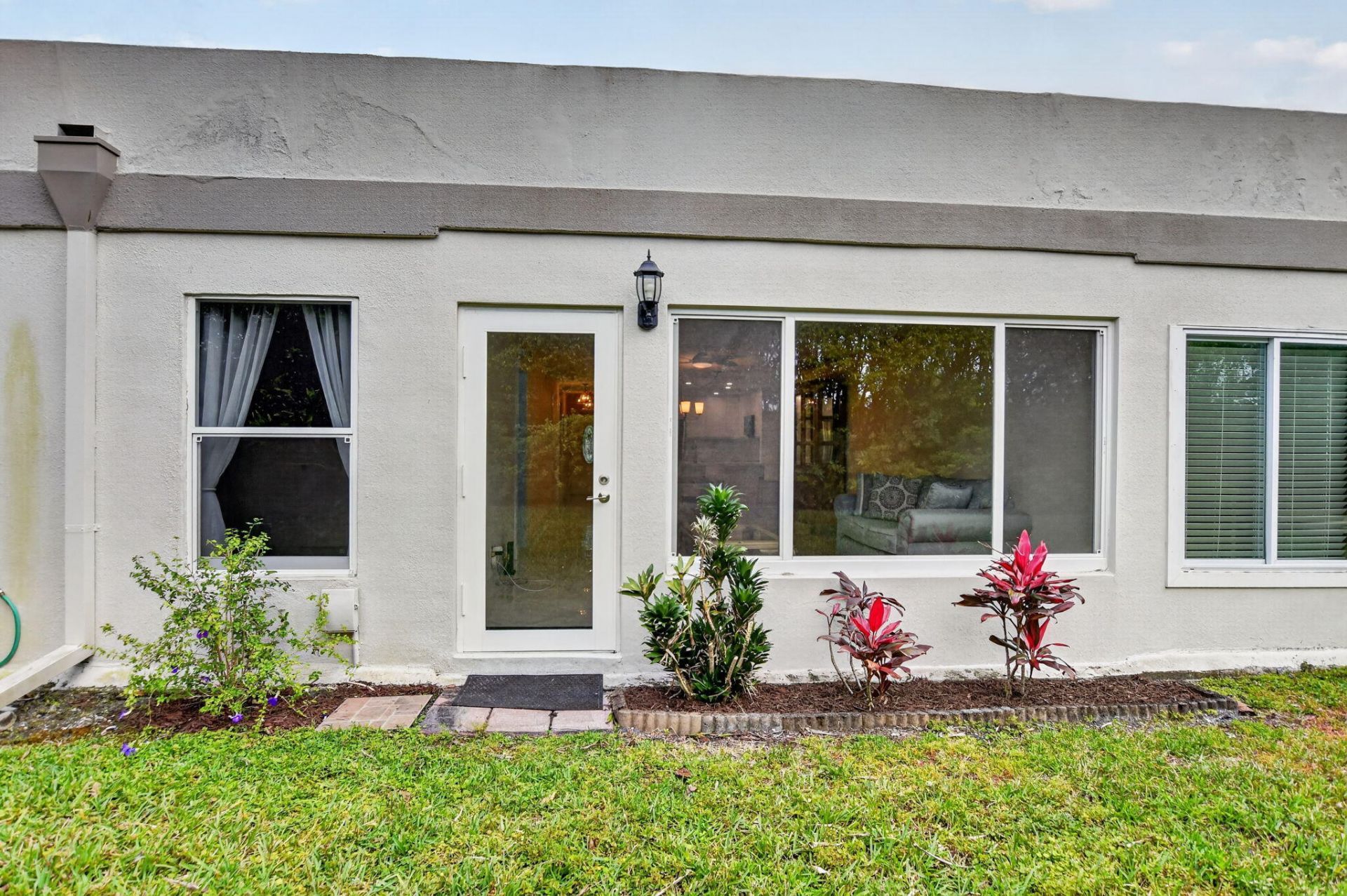 9245 Flynn Circle, Unit 7, Boca Raton, FL 33496 Photo