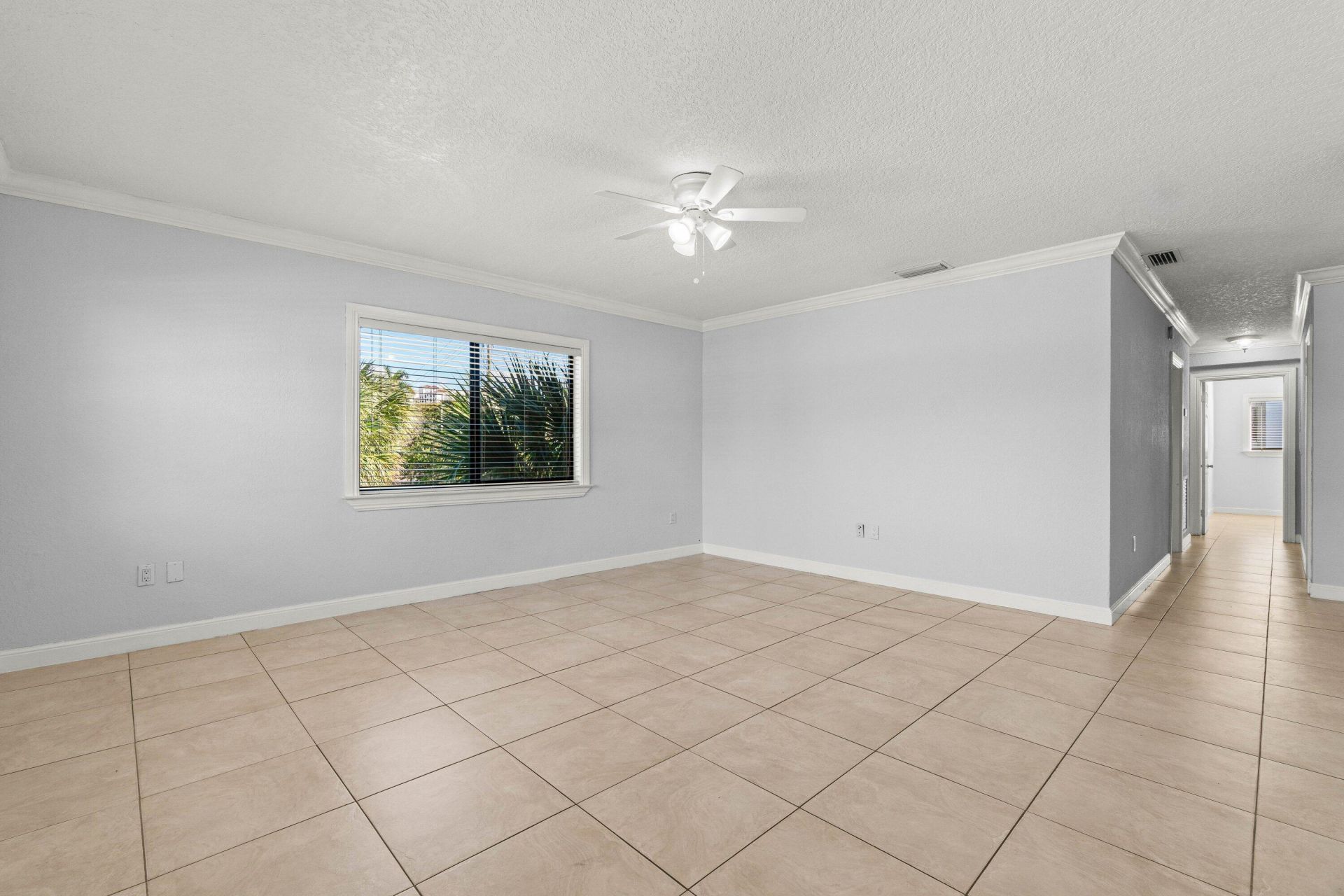 200 SW 7th Street, Unit #3, Boca Raton, FL 33432 Photo