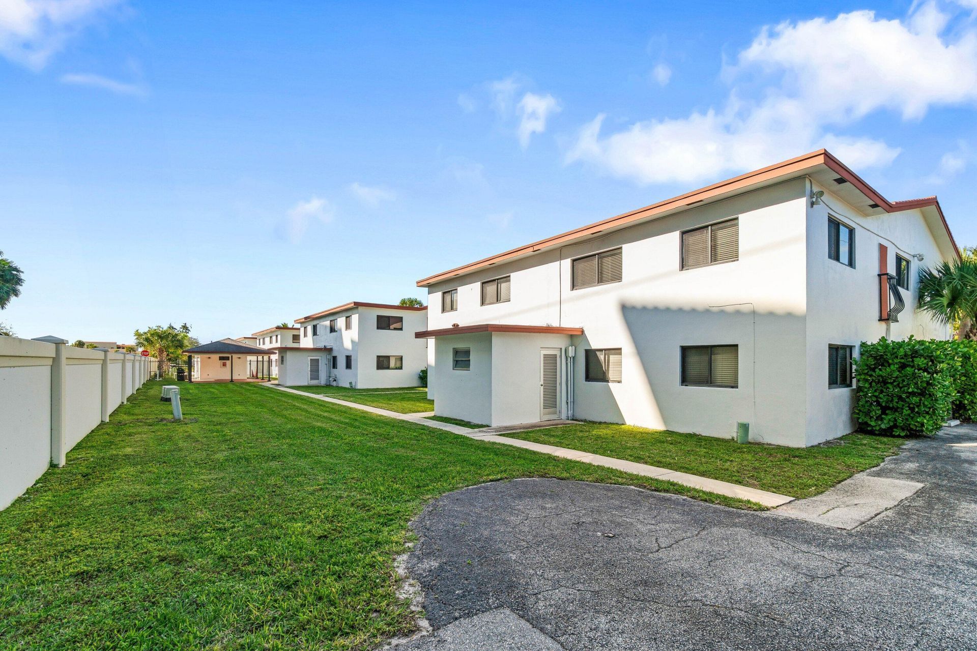 200 SW 7th Street, Unit #3, Boca Raton, FL 33432 Photo