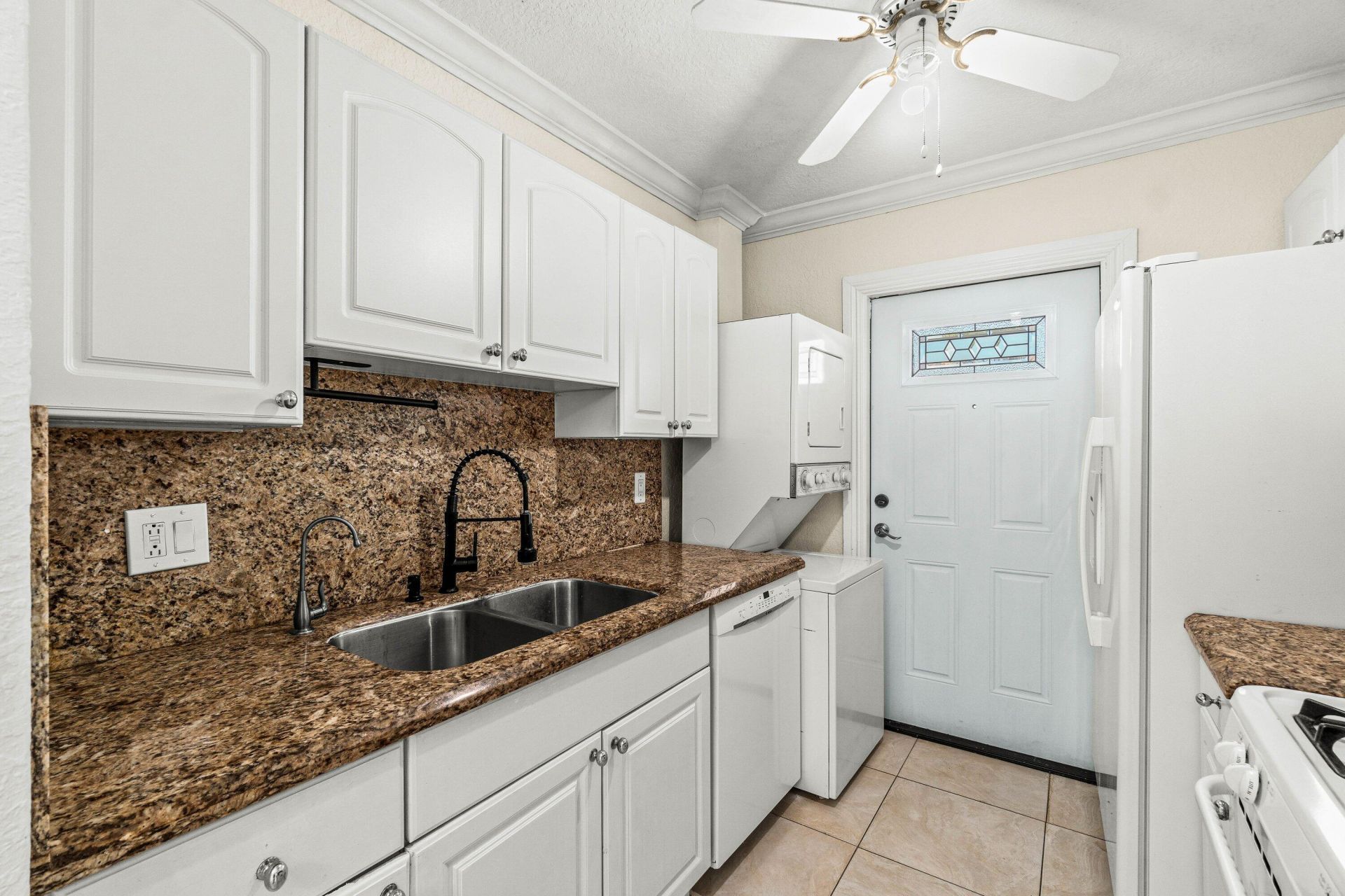 200 SW 7th Street, Unit #3, Boca Raton, FL 33432 Photo