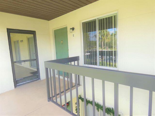 6495 SE Chasewood Drive, Unit E, Jupiter, FL 33458 Photo