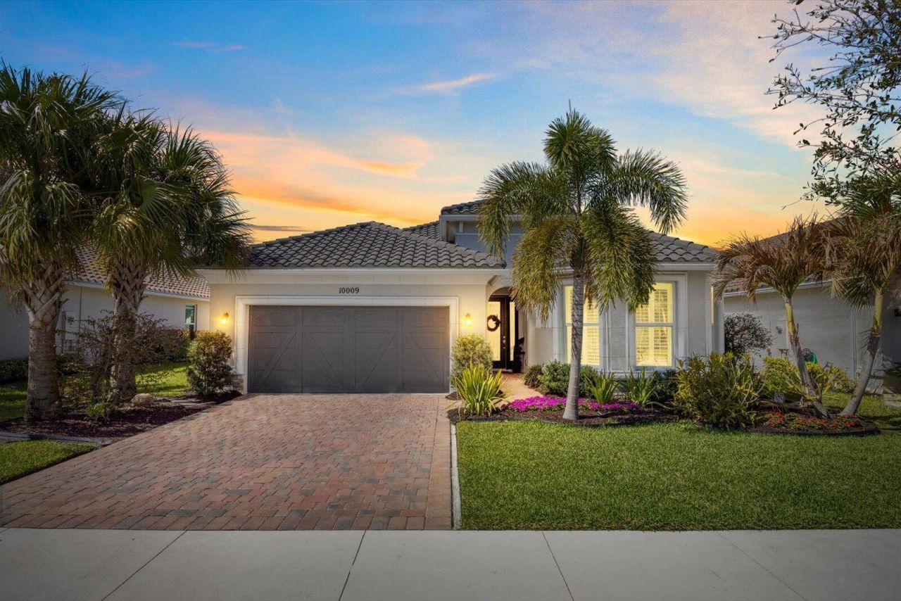 10009 SW Coral Tree Circle, Port Saint Lucie, FL 34987 Photo