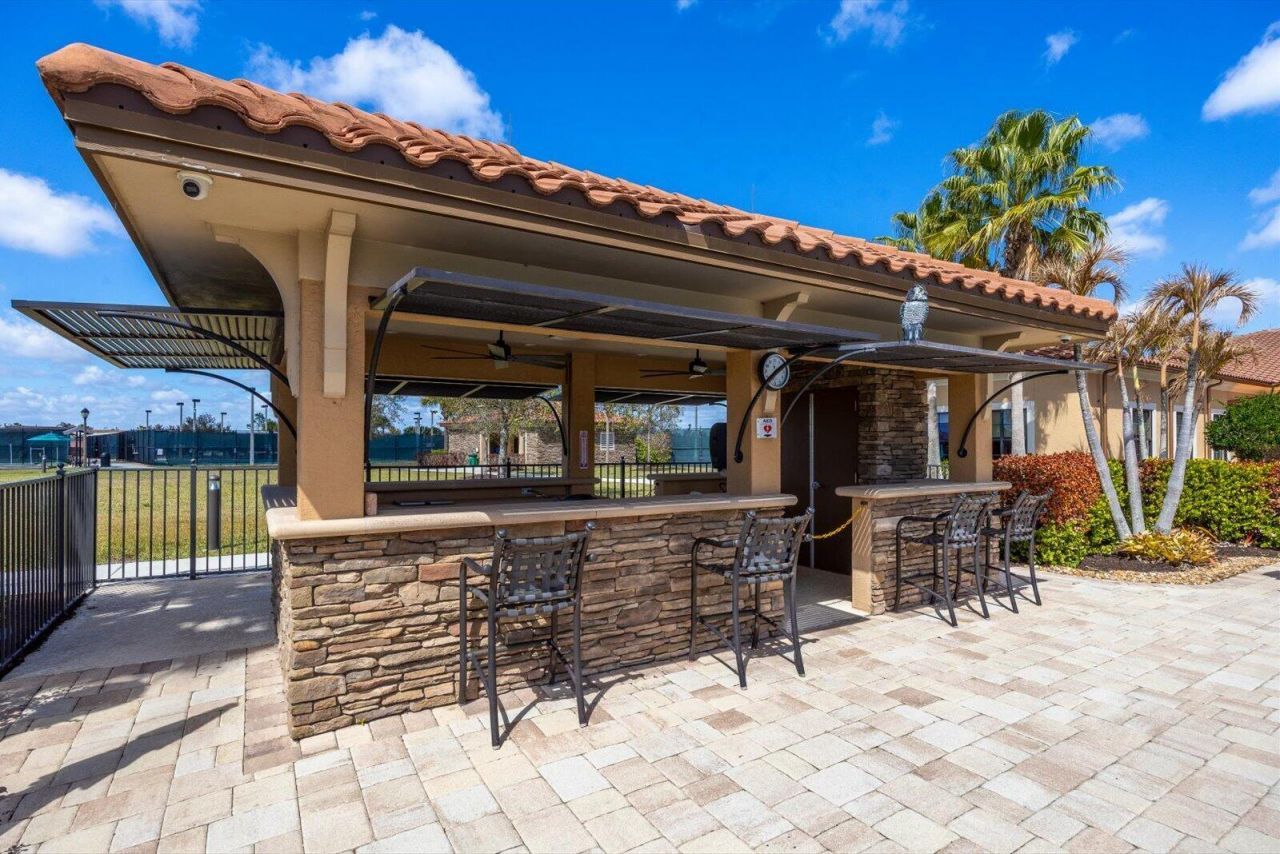 10009 SW Coral Tree Circle, Port Saint Lucie, FL 34987 Photo