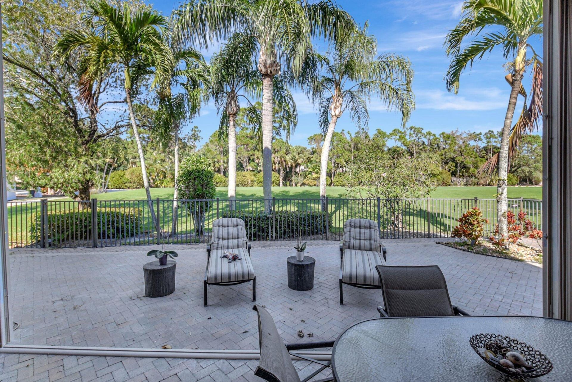 4022 Manchester Lake Drive, Lake Worth, FL 33449 Photo