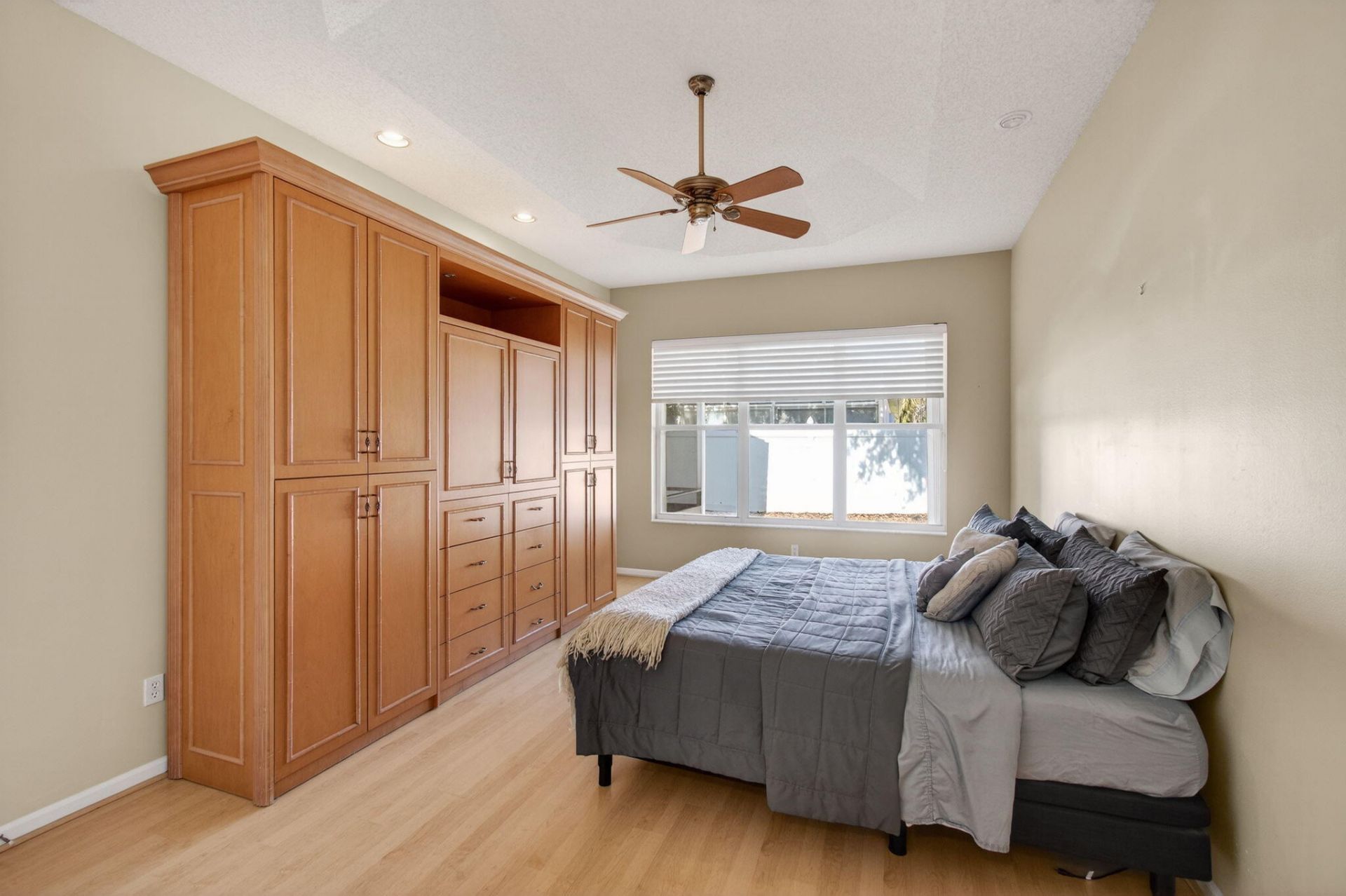 11777 Castellon Court, Boynton Beach, FL 33437 Photo