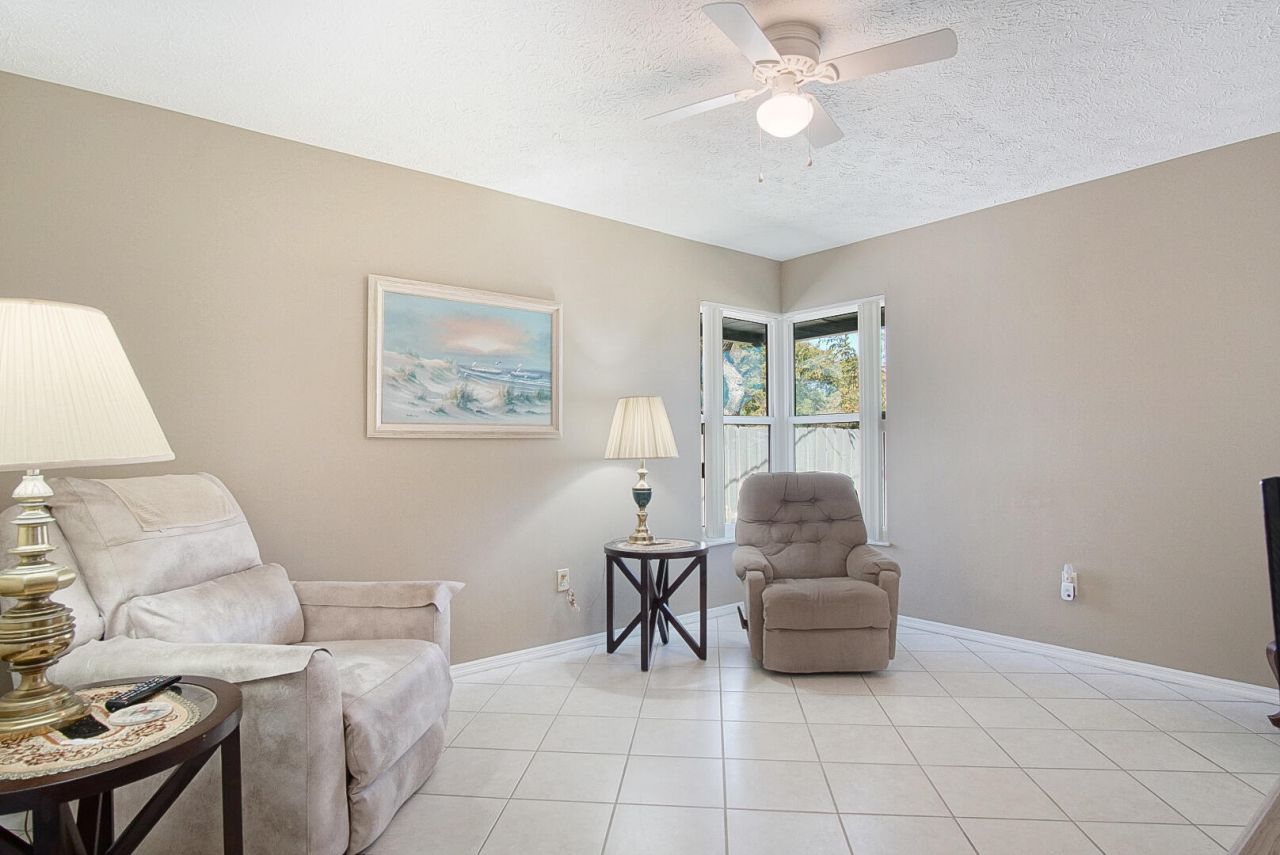 121 SE Lakehurst Drive, Port Saint Lucie, FL 34983 Photo