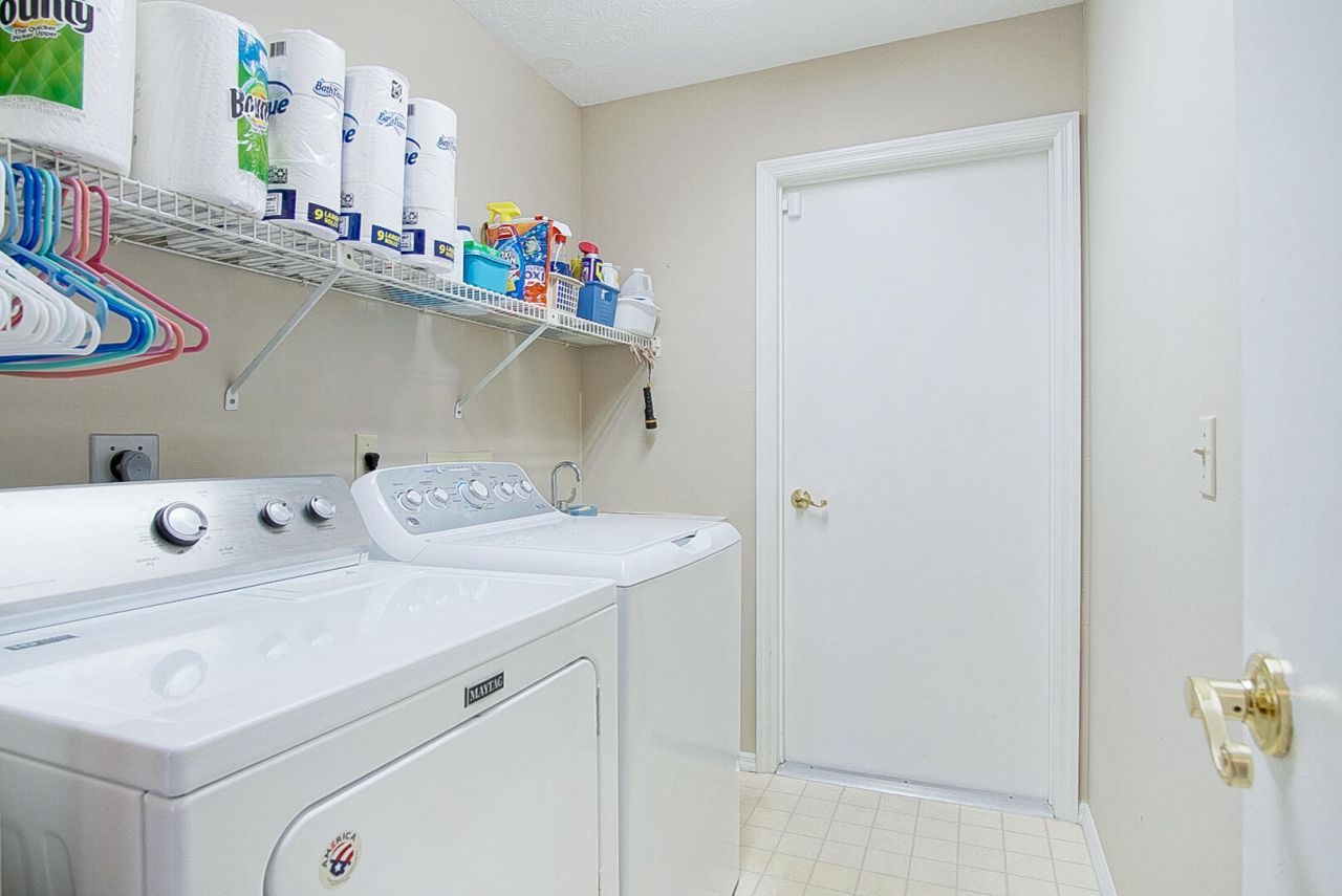 121 SE Lakehurst Drive, Port Saint Lucie, FL 34983 Photo