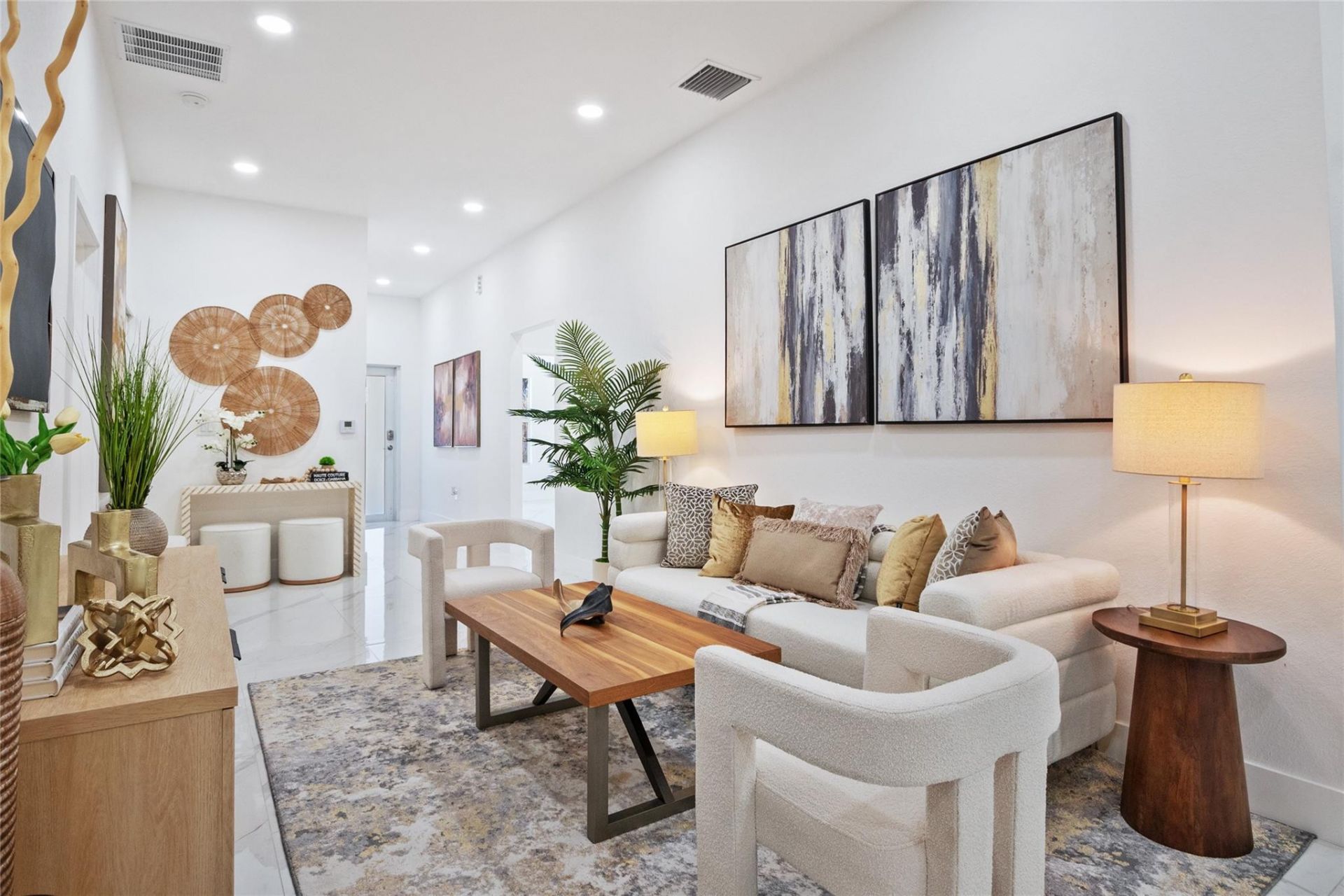 2407 NW 8 Street, Fort Lauderdale, FL 33311 Photo