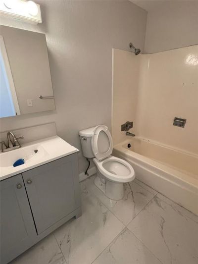 511 W Kalmia Drive, Unit 16, Lake Park, FL 33403 Photo