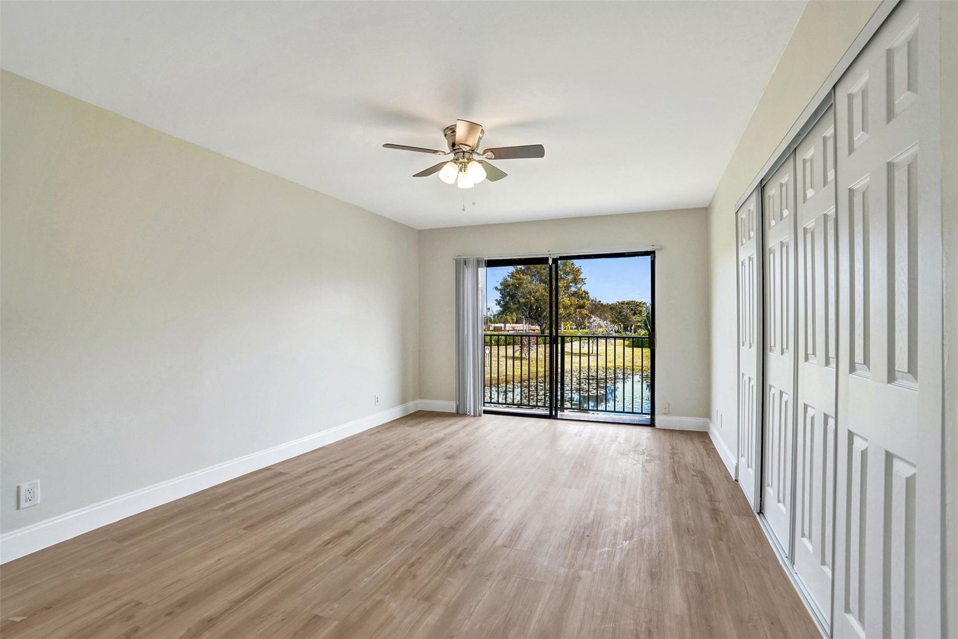 4872 NW 95th Avenue, Sunrise, FL 33351 Photo