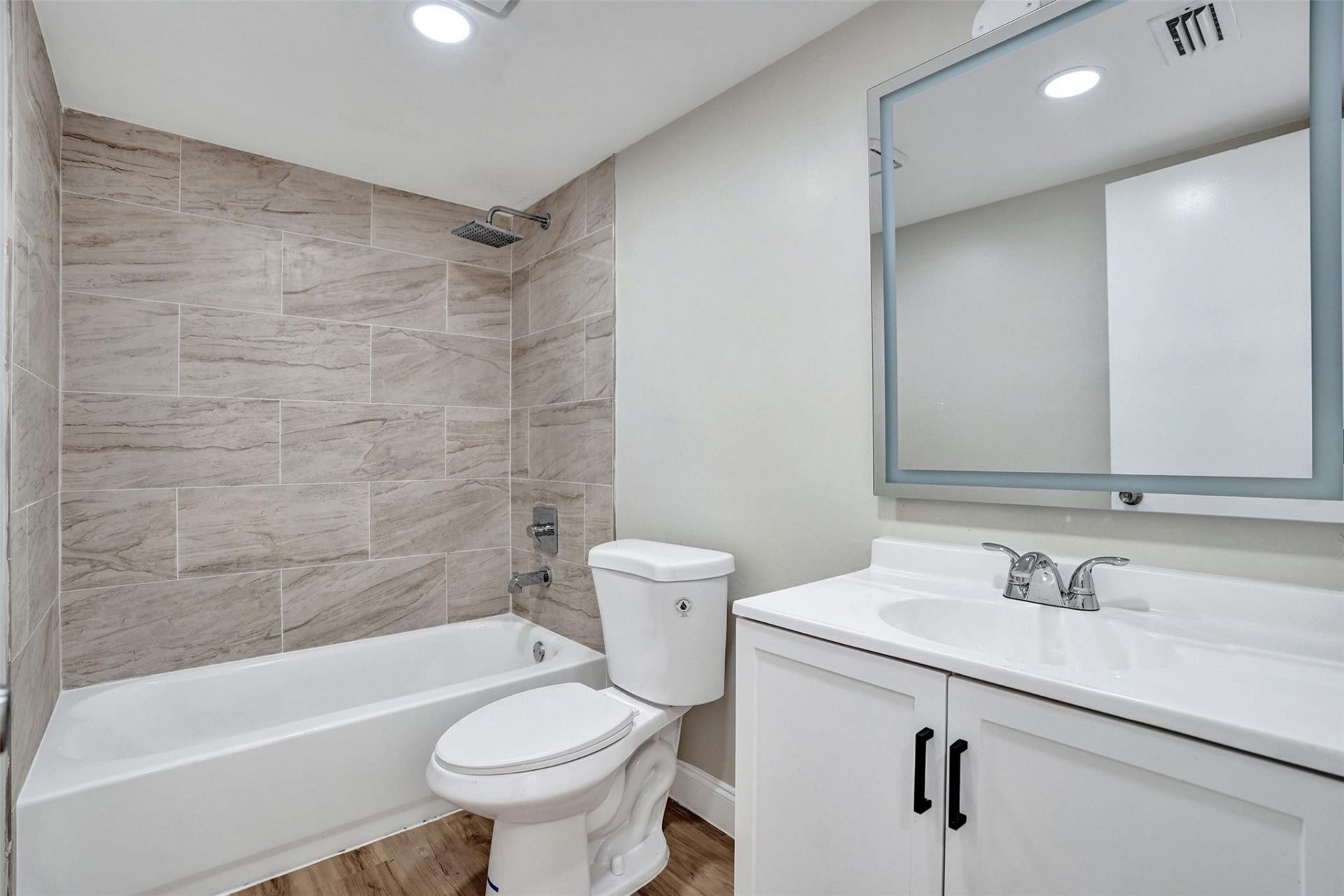 4872 NW 95th Avenue, Sunrise, FL 33351 Photo