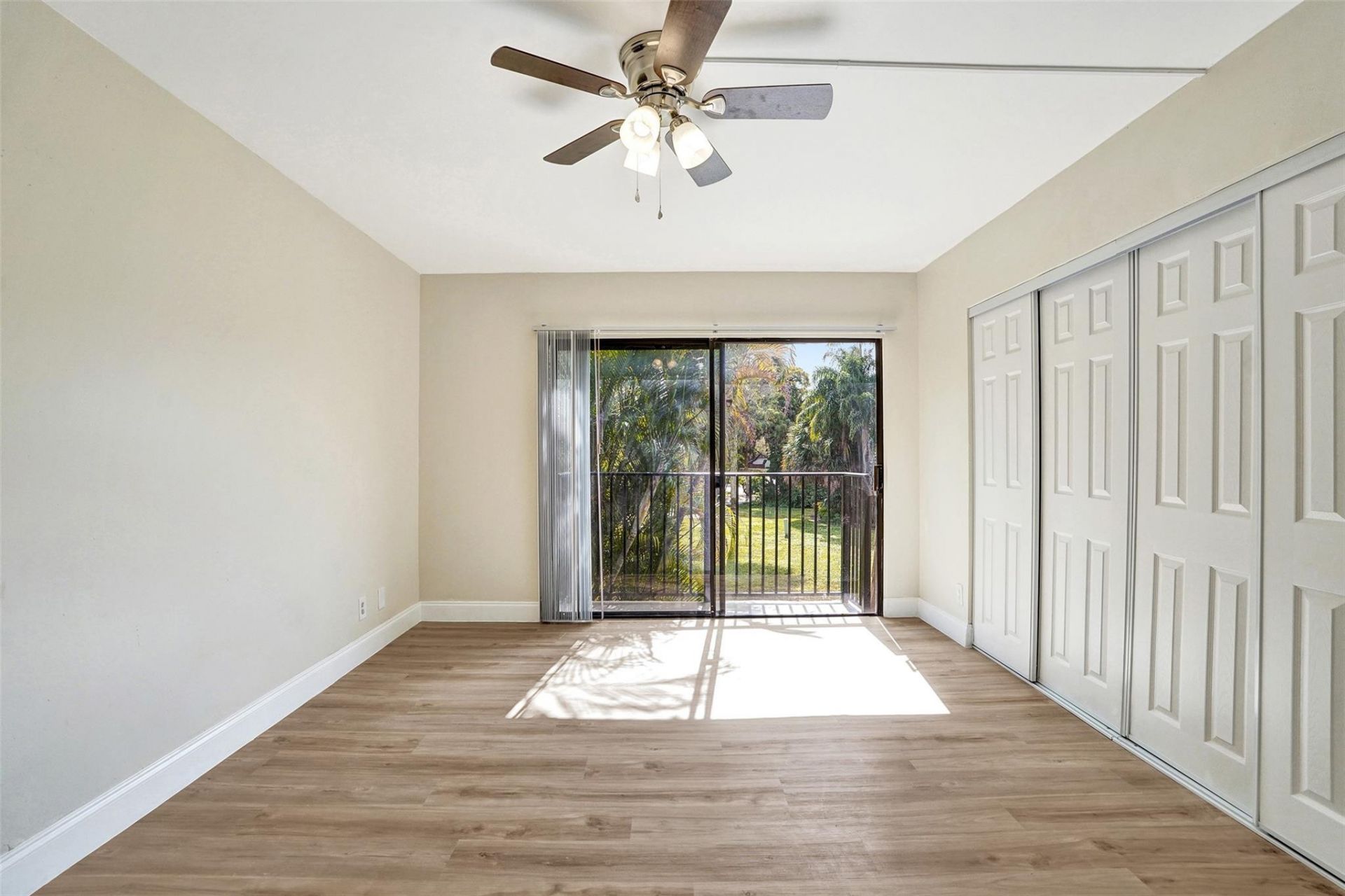 4872 NW 95th Avenue, Sunrise, FL 33351 Photo