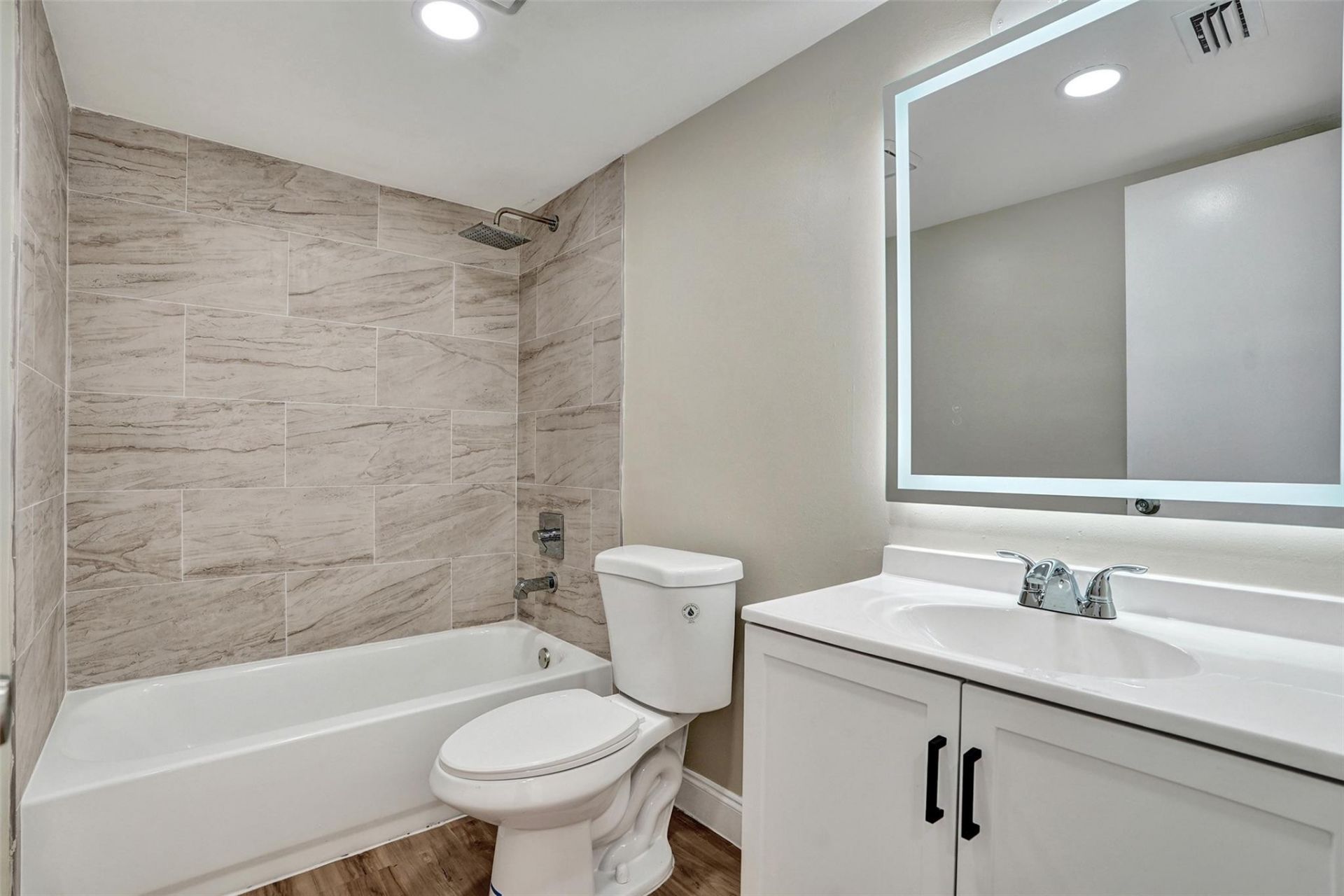 4872 NW 95th Avenue, Sunrise, FL 33351 Photo