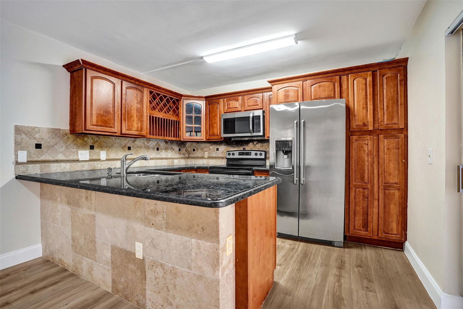 4872 NW 95th Avenue, Sunrise, FL 33351 Photo