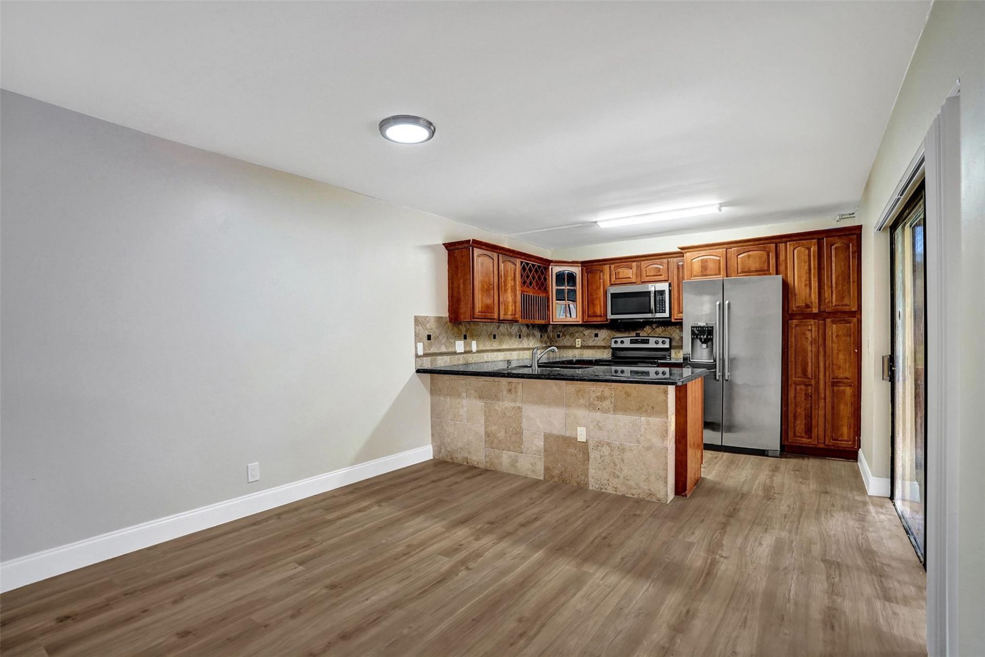 4872 NW 95th Avenue, Sunrise, FL 33351 Photo