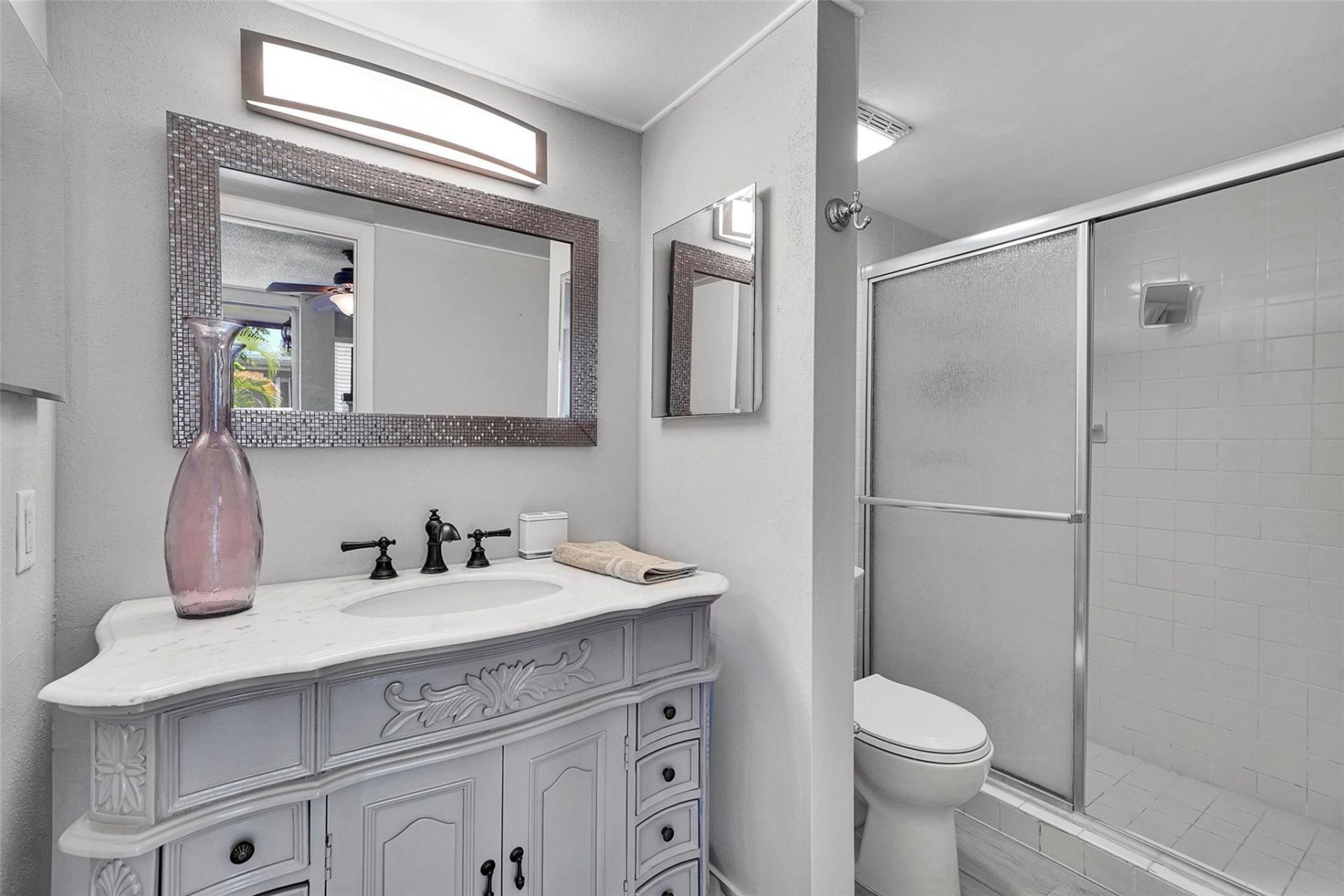 670 Kensington Place, Unit 5B, Wilton Manors, FL 33305 Photo