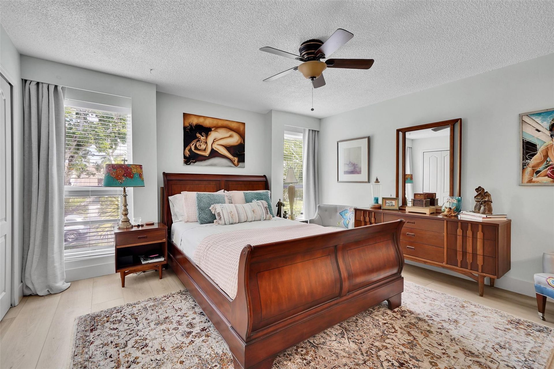 670 Kensington Place, Unit 5B, Wilton Manors, FL 33305 Photo