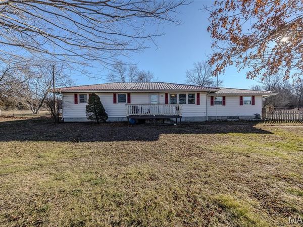 12112 Highway 17 , Success, MO 65570