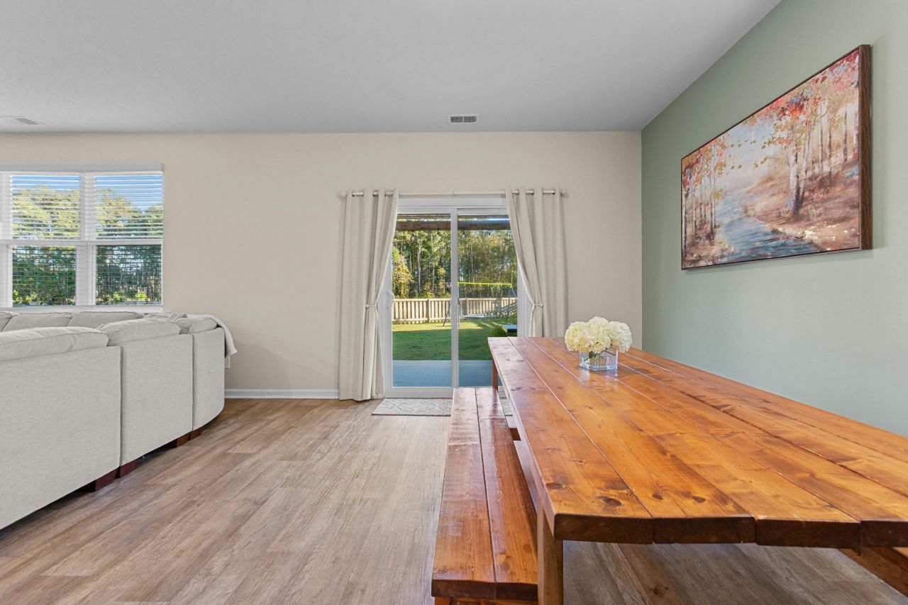 109 Sweet Cherry Lane Photo 7