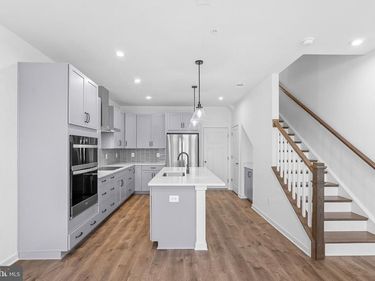 19719 MISTY MOSS SQUARE, ASHBURN, VA 20147