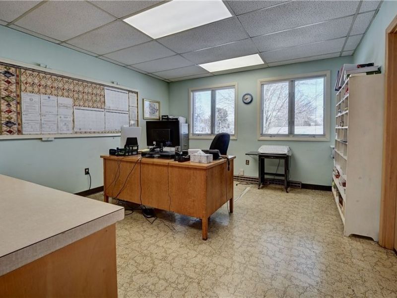 204 W Main Street, Dalton, OH 44618 Photo 9