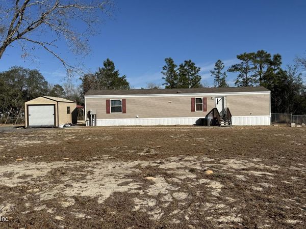 410 LILY Trail, Interlachen, FL 32148