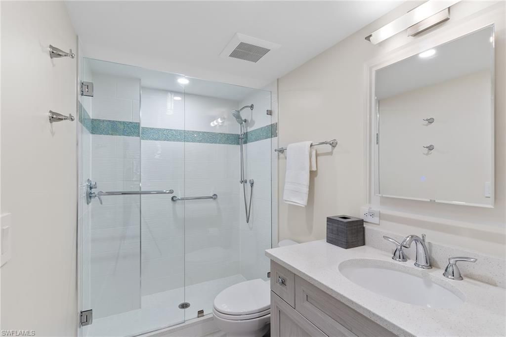 1919 Gulf Shore Blvd N, Unit 301, Naples, FL 34102 Photo