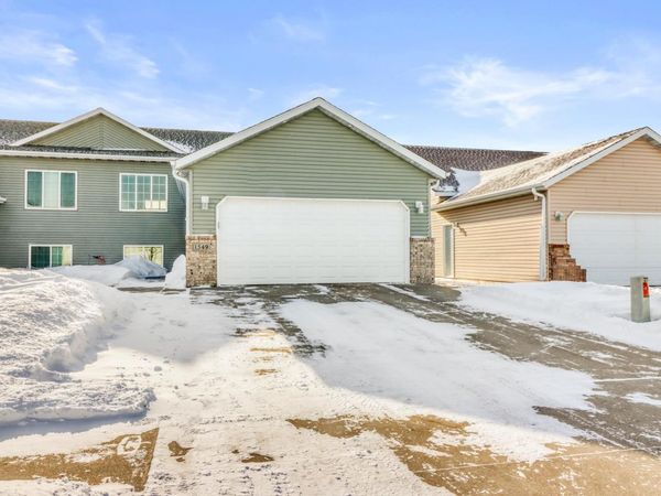 1549 34th Avenue S, Moorhead, MN 56560